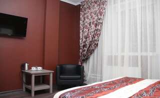 Гостиница Мини-отель Марракеш Красноярск  Двухместный номер Делюкс с 1 кроватью и балконом-25