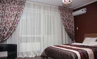 Гостиница Мини-отель Марракеш Красноярск  Двухместный номер Делюкс с 1 кроватью и балконом-29